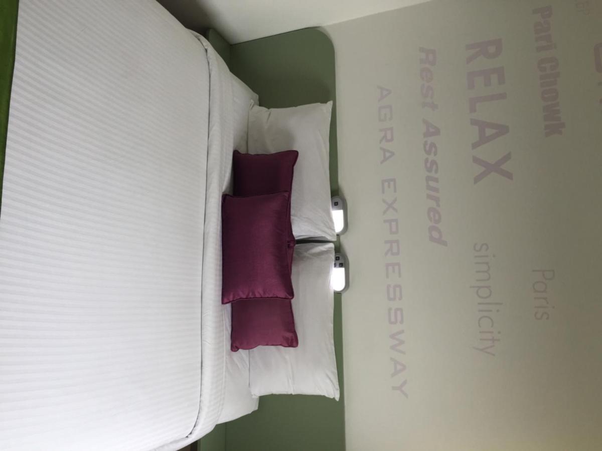Hotel Caspia Pro Grander Noida Exterior foto