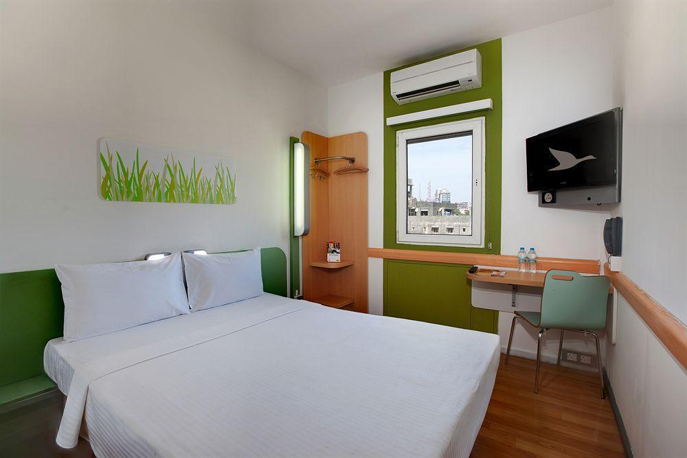 Hotel Caspia Pro Grander Noida Exterior foto